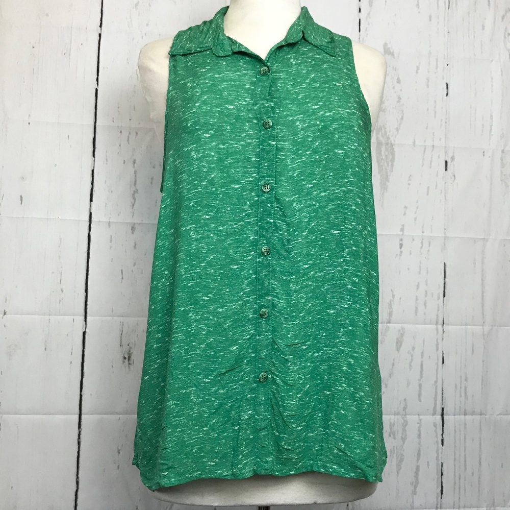 Splendid Shirt Tank Sz L Green NWT